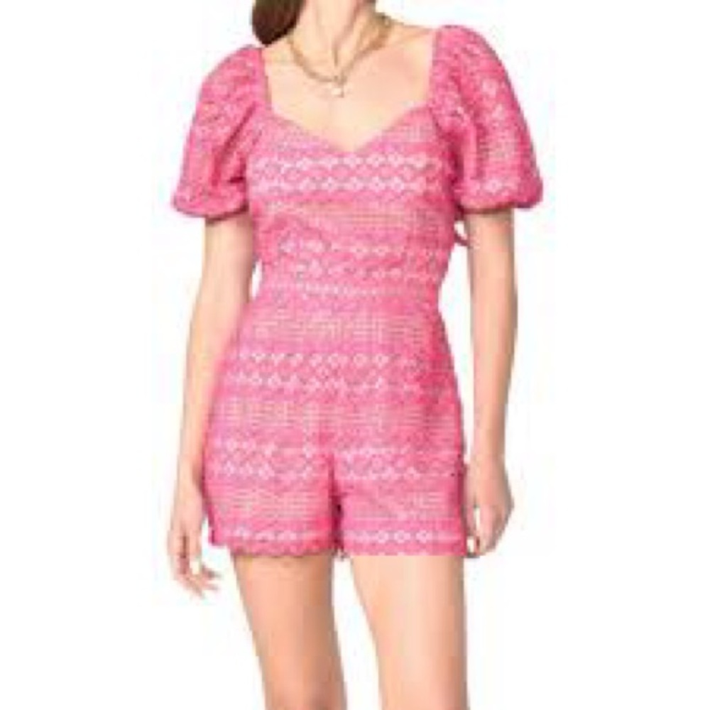 NWT ADELYN RAE PRAYA TIE BACK CROCHET LACE SORBET PINK ROMPER Sz M